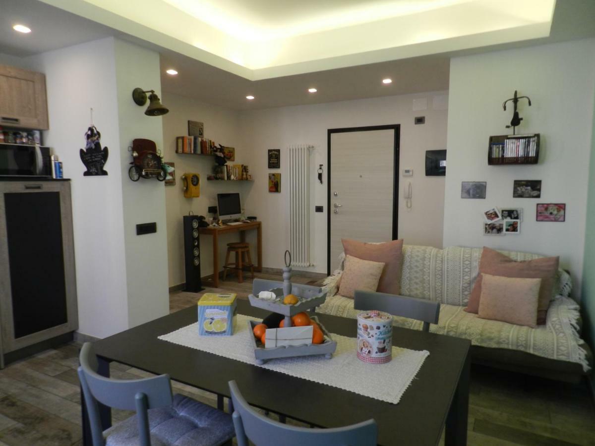 Apartamento Casa Sissi Albisola Superiore Exterior foto